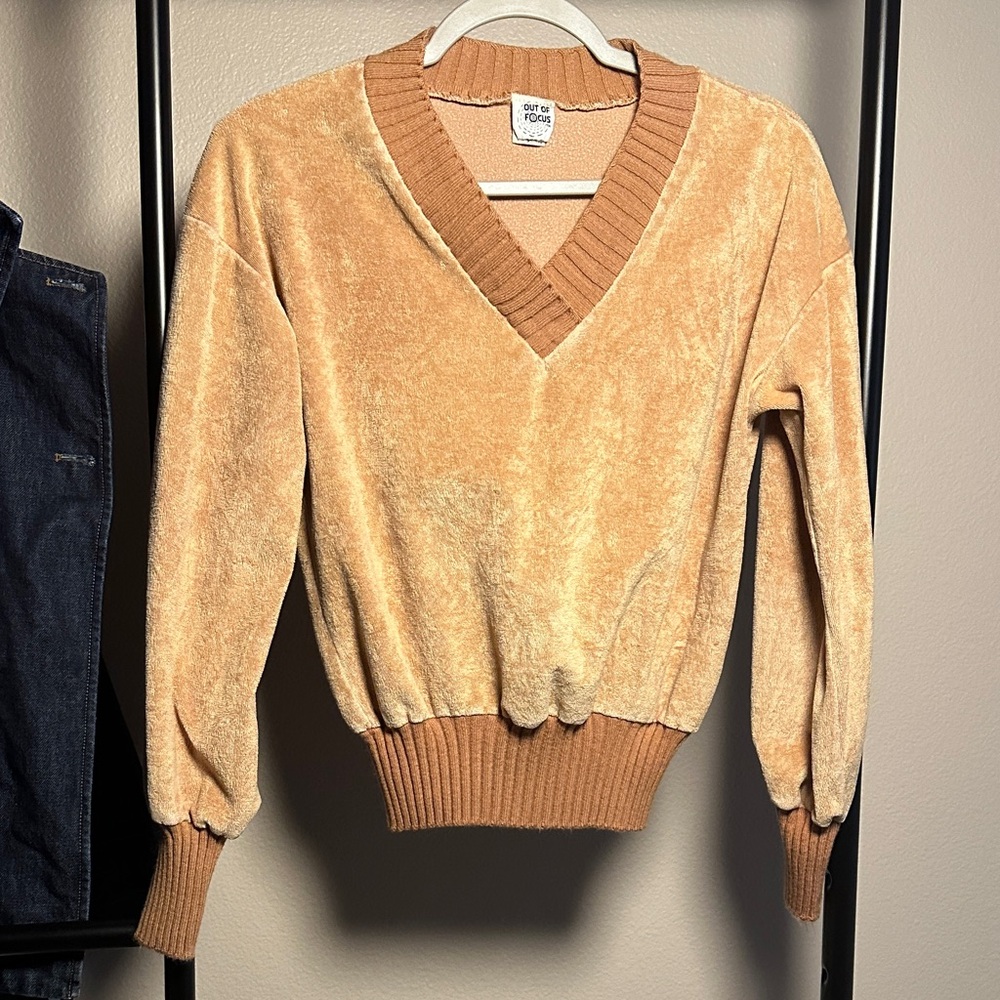 Elegant Tan V-Neck Sweater
